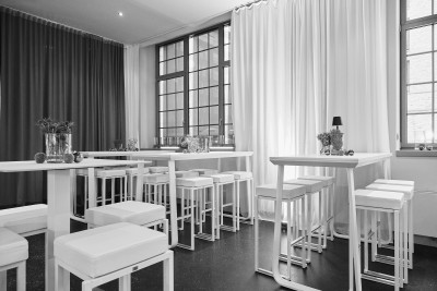 minimalistische Möbel im GOOSE Eventspace